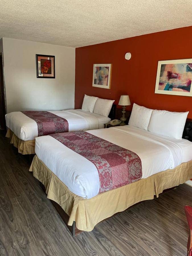 Budget Host Motel